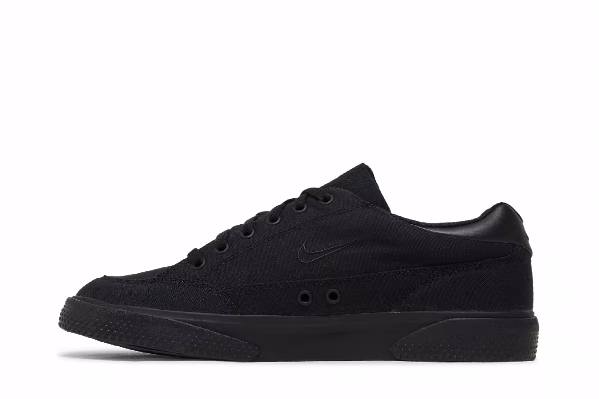 Nike GTS Triple Black, view 4