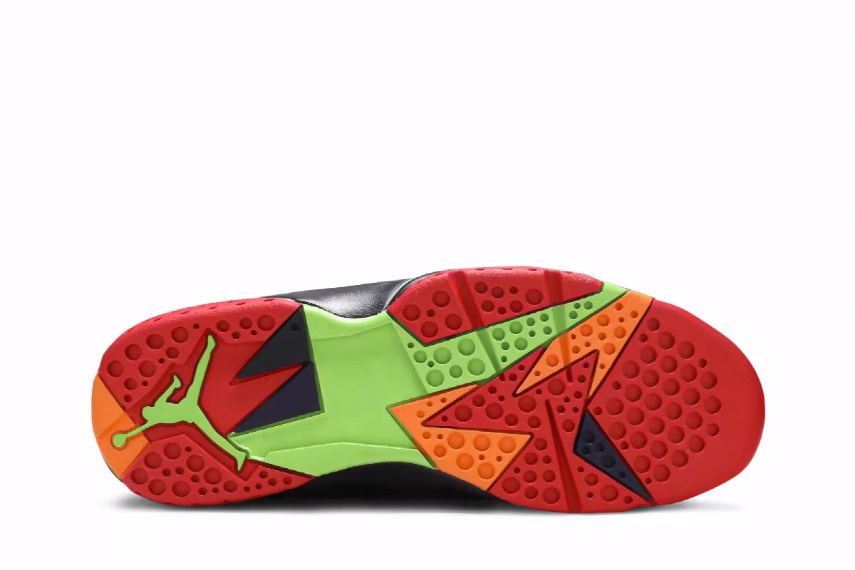 Air Jordan 7 Marvin The Martian, view 5