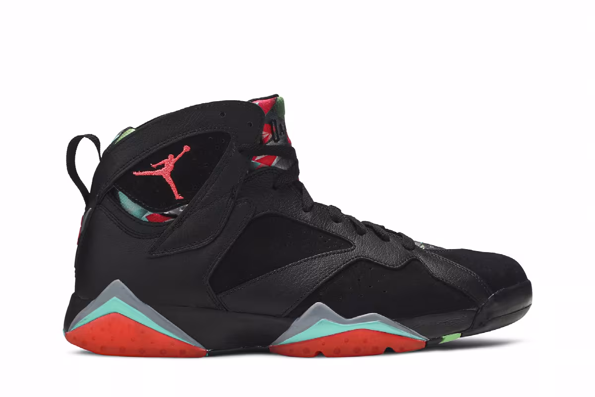 Air Jordan 7 30th Barcelona Nights, view 2