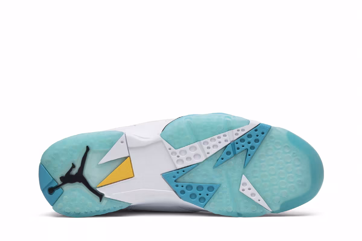 Air Jordan 7 N7, view 5