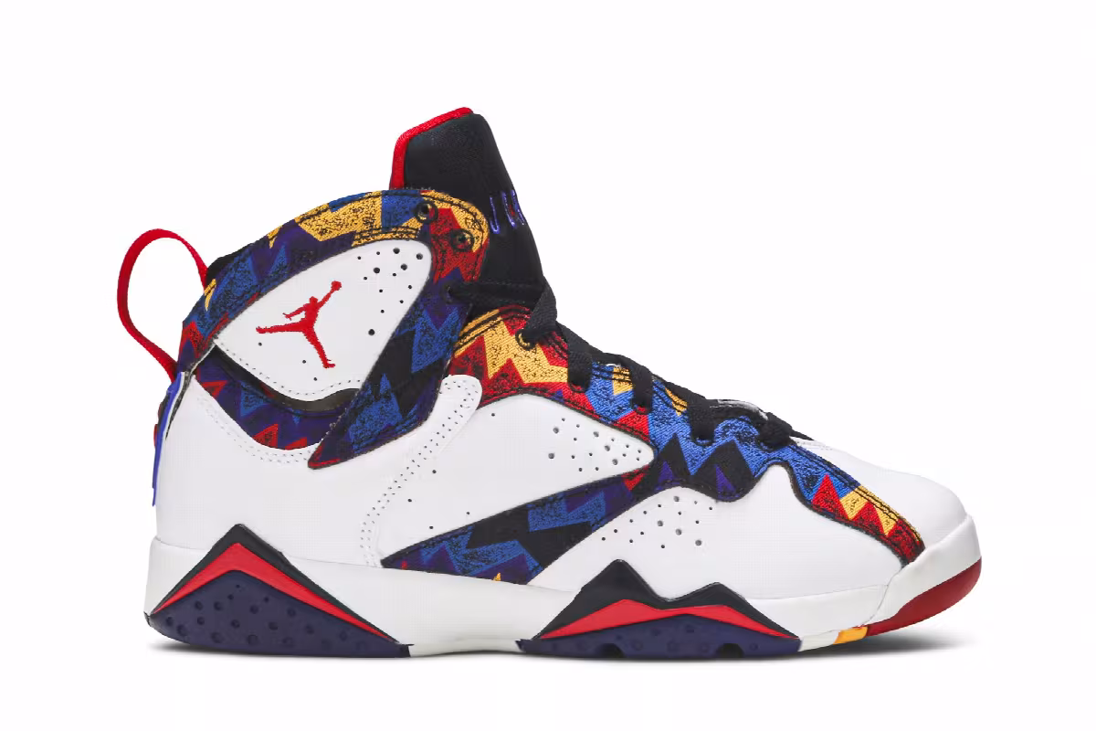 Air Jordan 7 GS Sweater, view 2