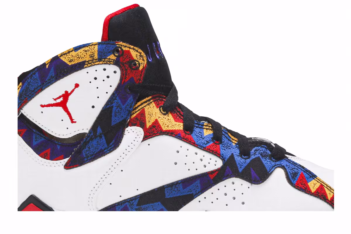Air Jordan 7 GS Sweater, view 3