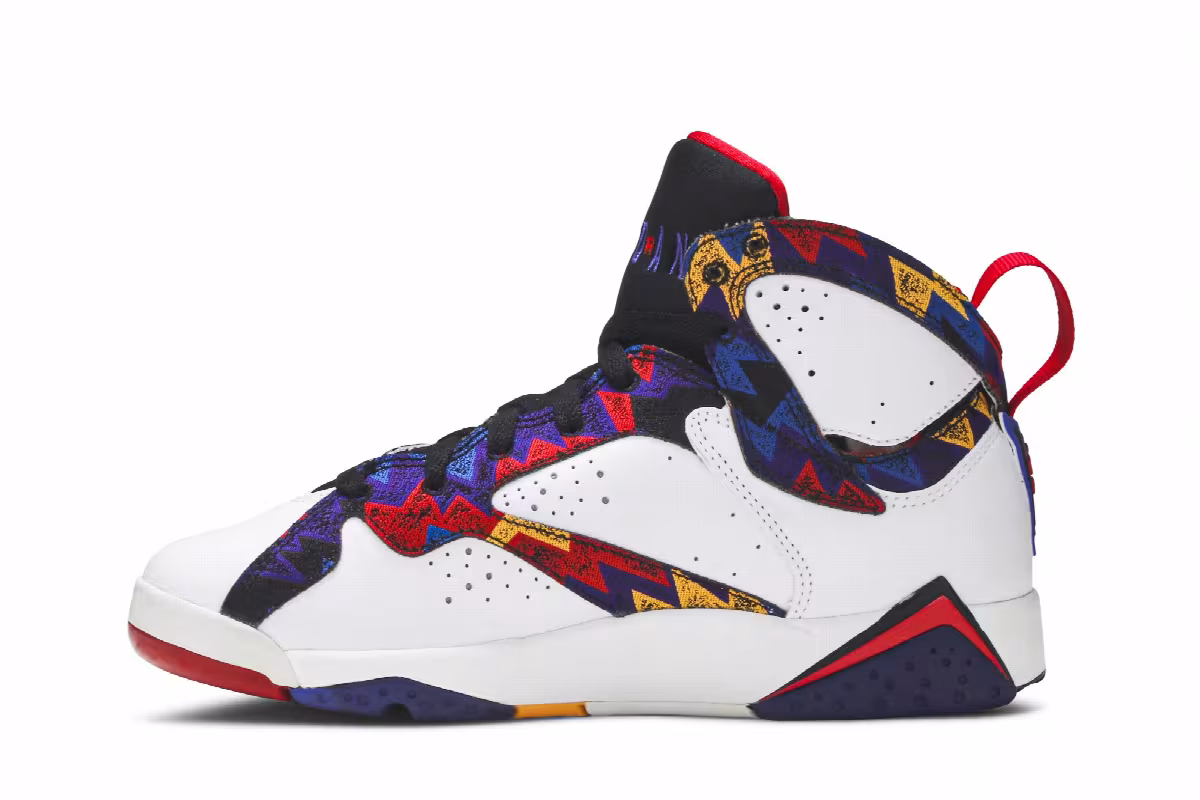 Air Jordan 7 GS Sweater, view 4