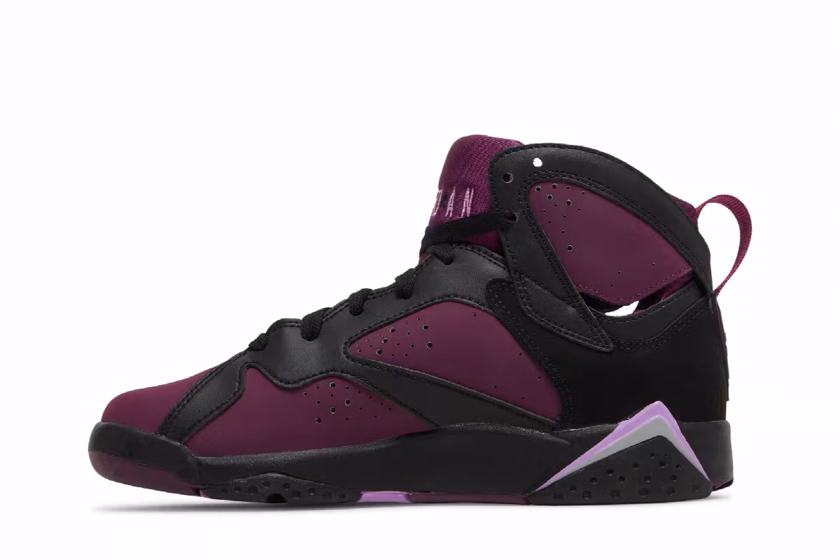 Air Jordan 7 GG Mulberry, view 4