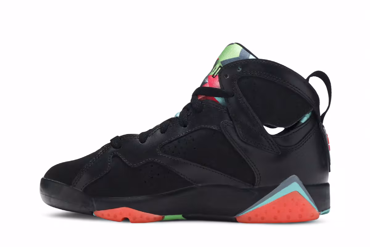 Air Jordan 7 30th BG Barcelona Nights, view 4