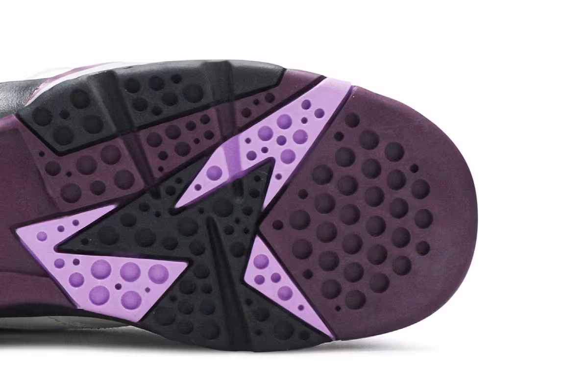 Air Jordan 7 GG Fuchsia Glow, view 6
