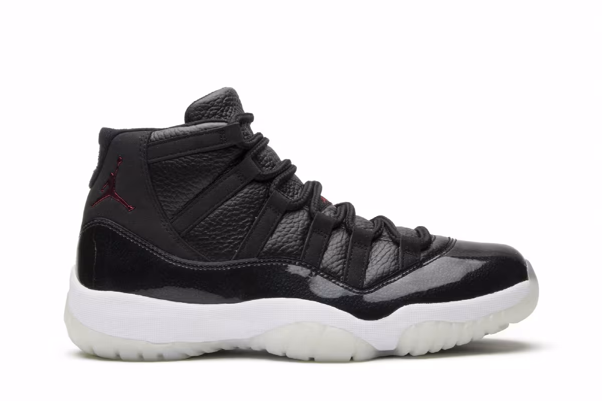 Air Jordan 11 72-10, view 2