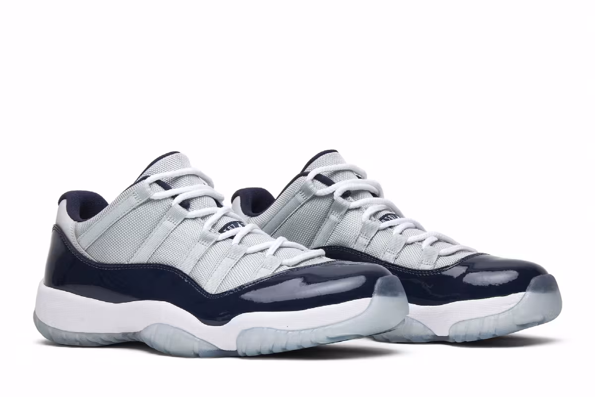 Air Jordan 11 Low Georgetown, view 9