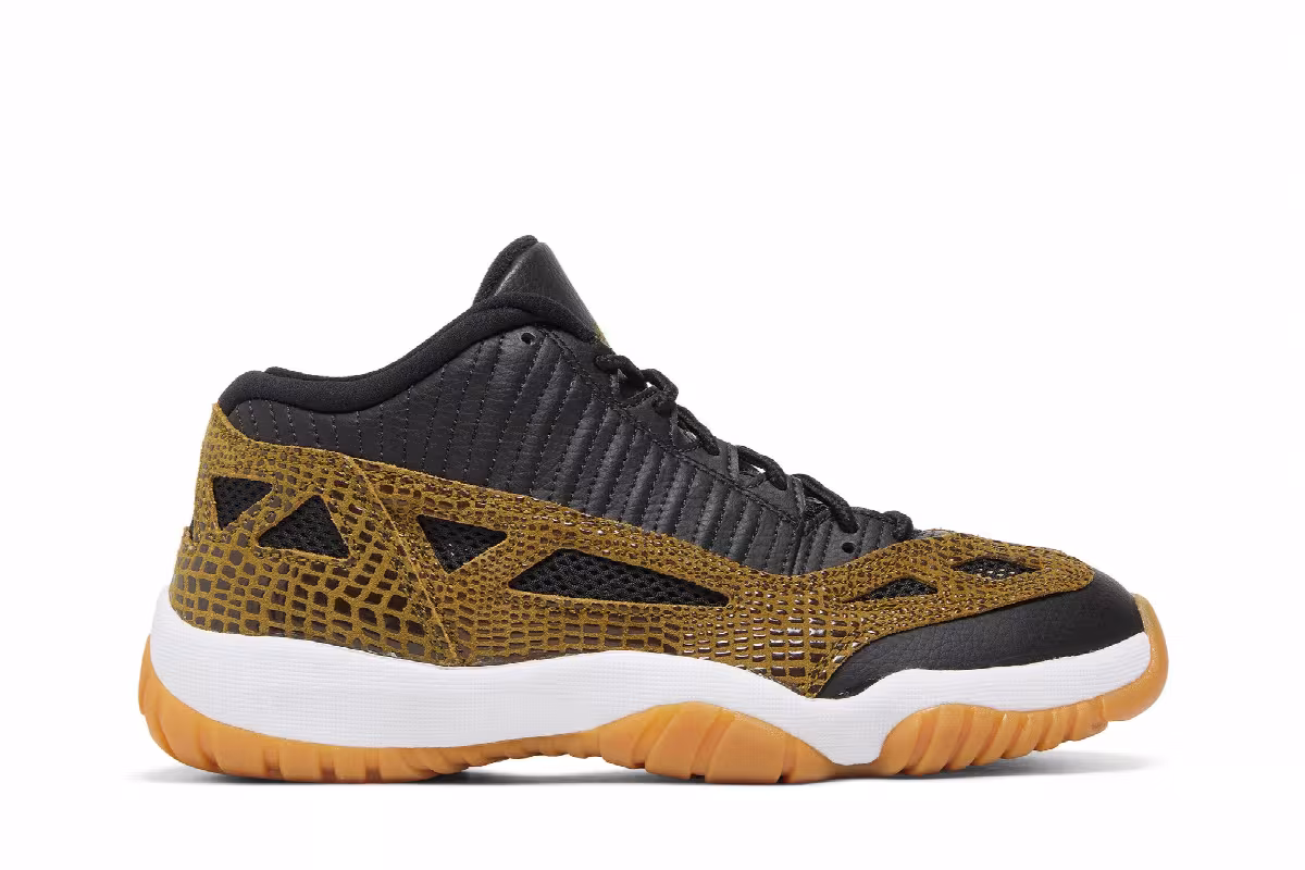 Air Jordan 11 IE Low Croc, view 2