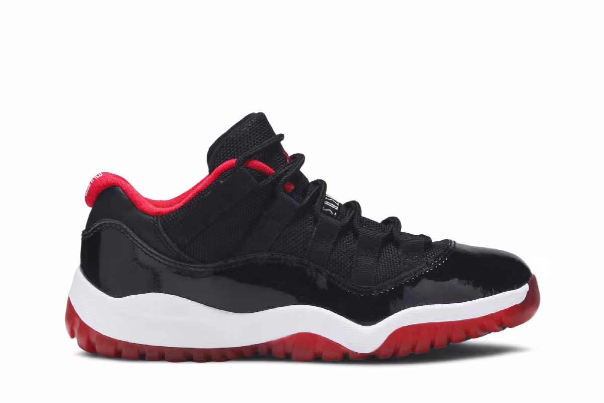 Air Jordan 11 Low BP Bred 2015, view 2