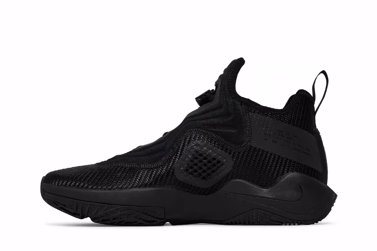 Nike LeBron Soldier 14 Black, view 4