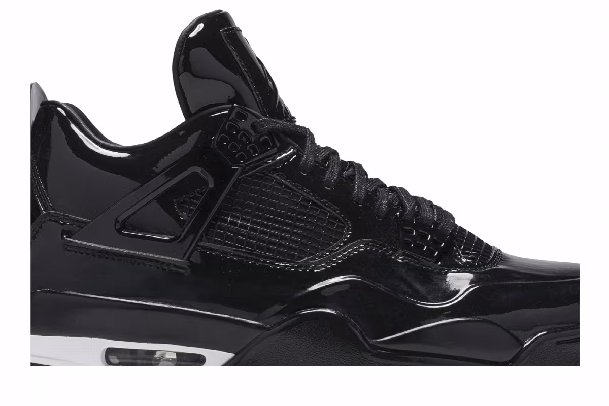 Air Jordan 4 11Lab4 - Black, view 3