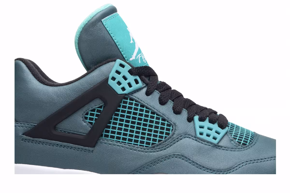 Air Jordan 4 Teal, view 3