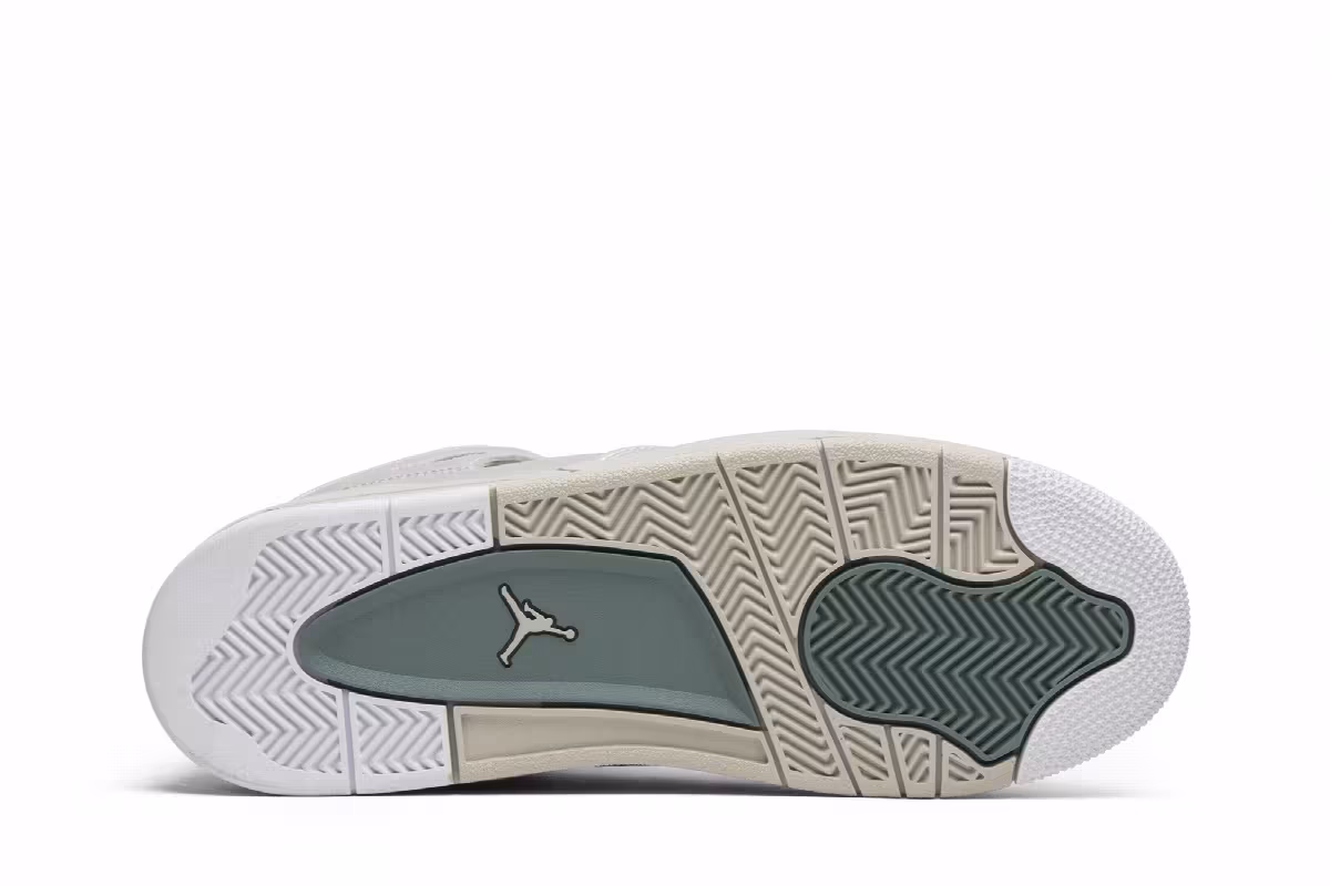 Air Jordan 4 GG Pearl, view 5