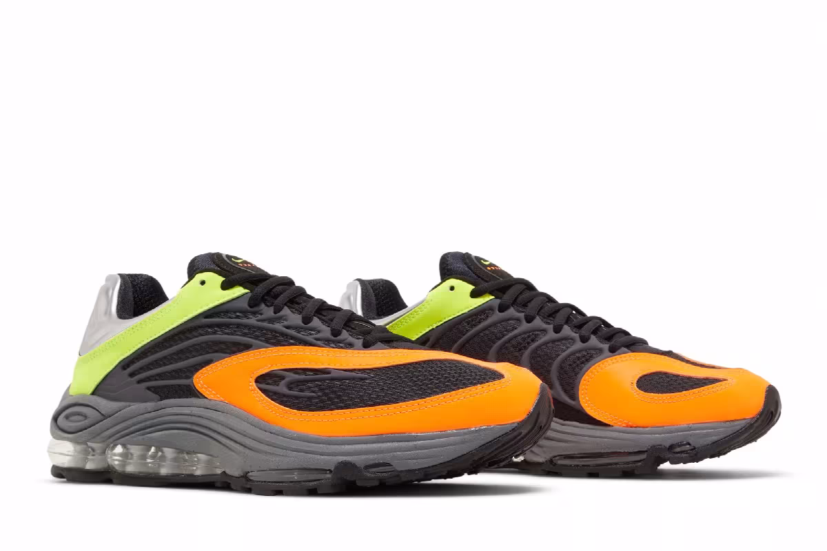 Nike Air Tuned Max Volt Total Orange, view 9