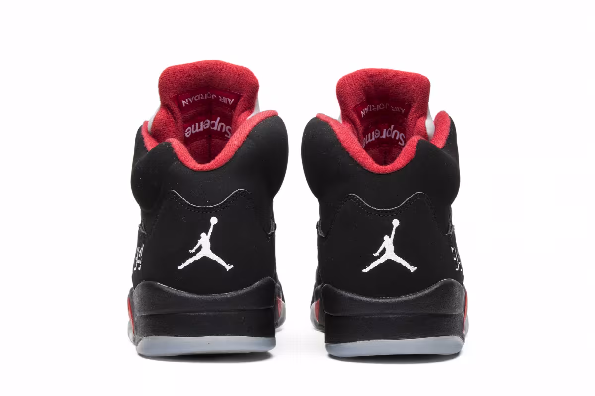 Supreme x Air Jordan 5 Black, view 7