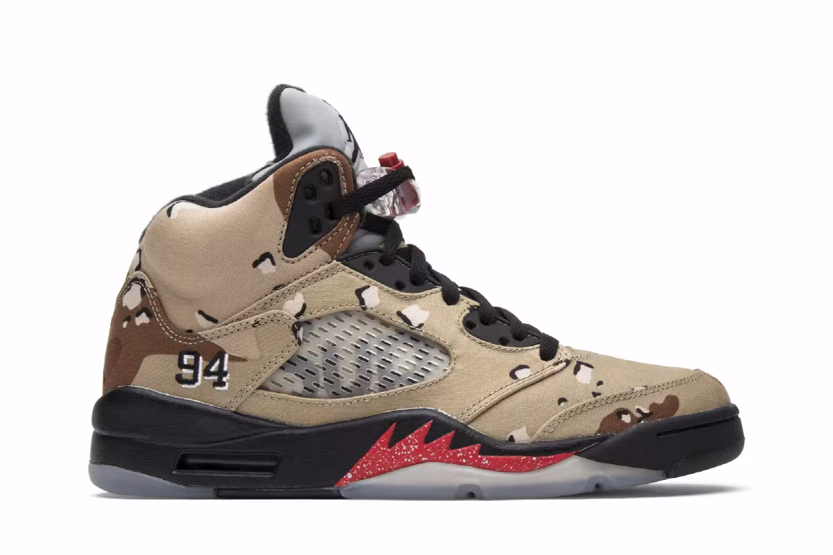 Supreme x Air Jordan 5 Desert Camo, view 2