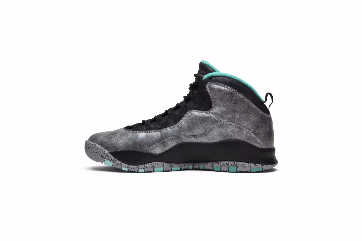 Air Jordan 10 Lady Liberty, view 4