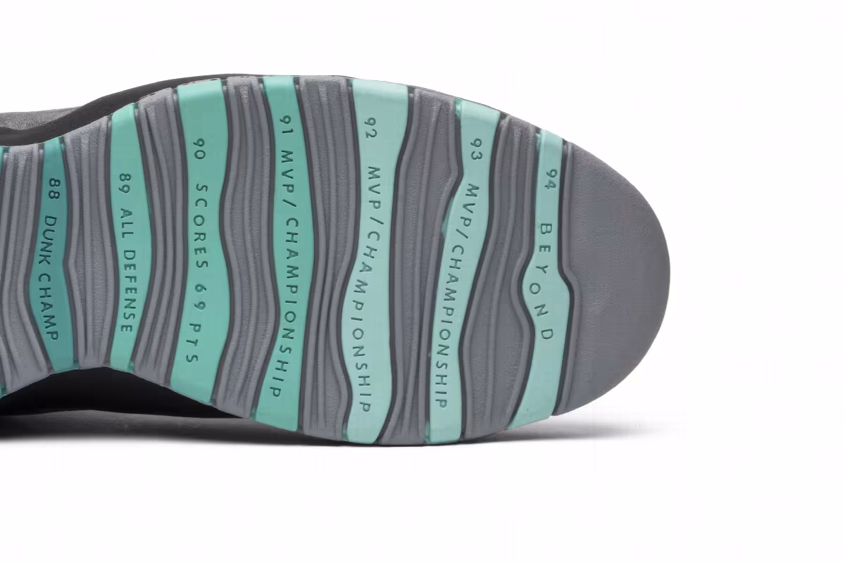 Air Jordan 10 Lady Liberty, view 6