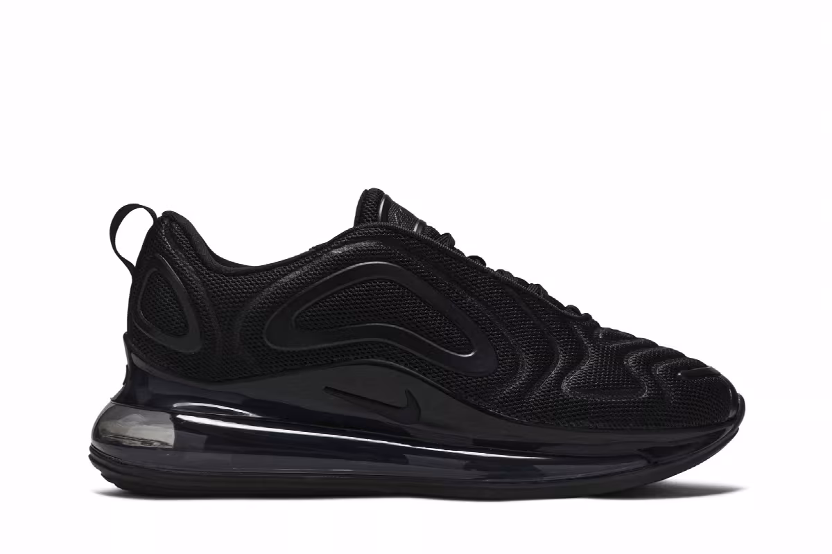 Nike Air Max 720 GS Triple Black, view 2