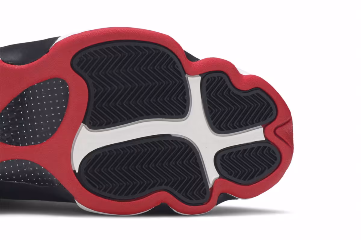 Air Jordan 13 Low Bred, view 6