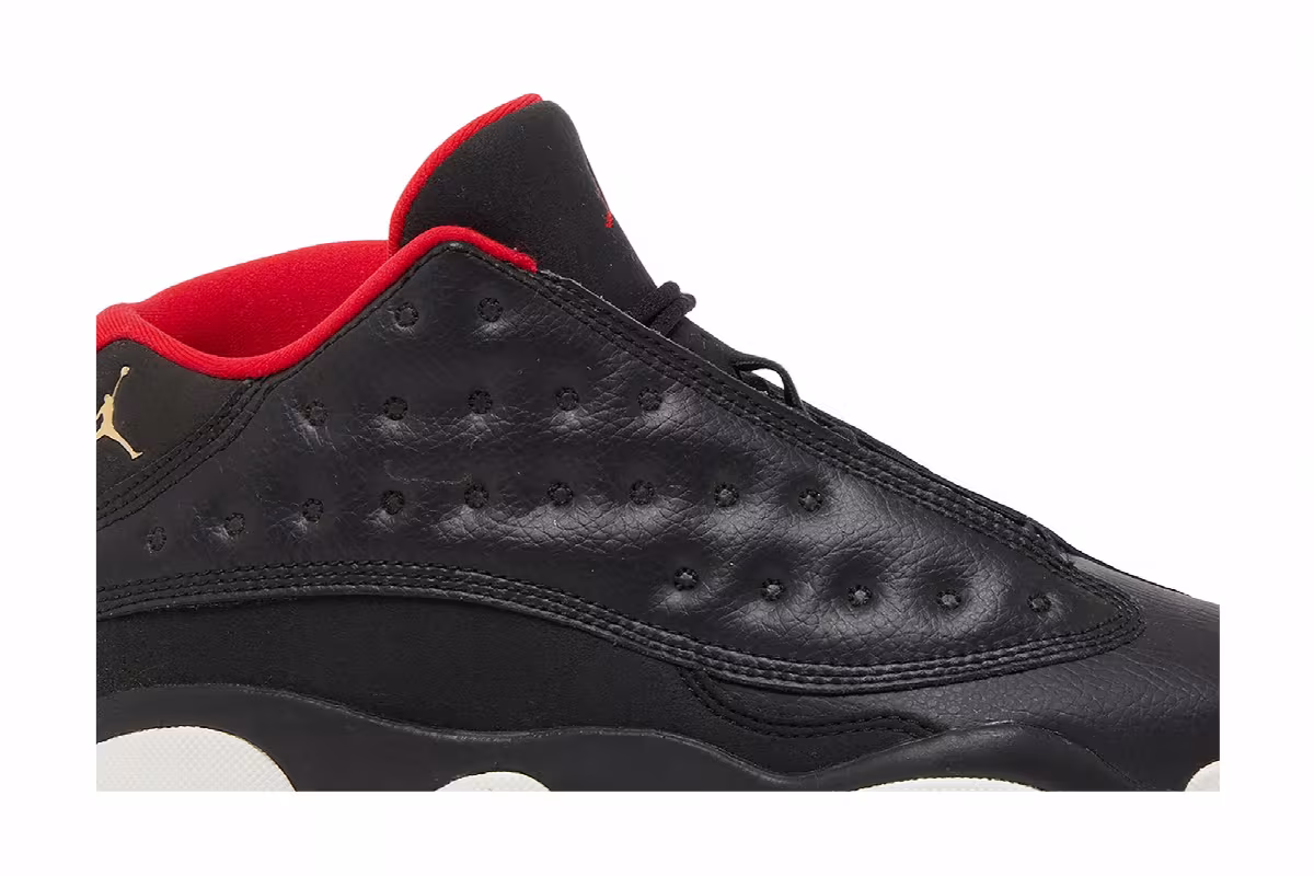 Air Jordan 13 Low GS Bred, view 3