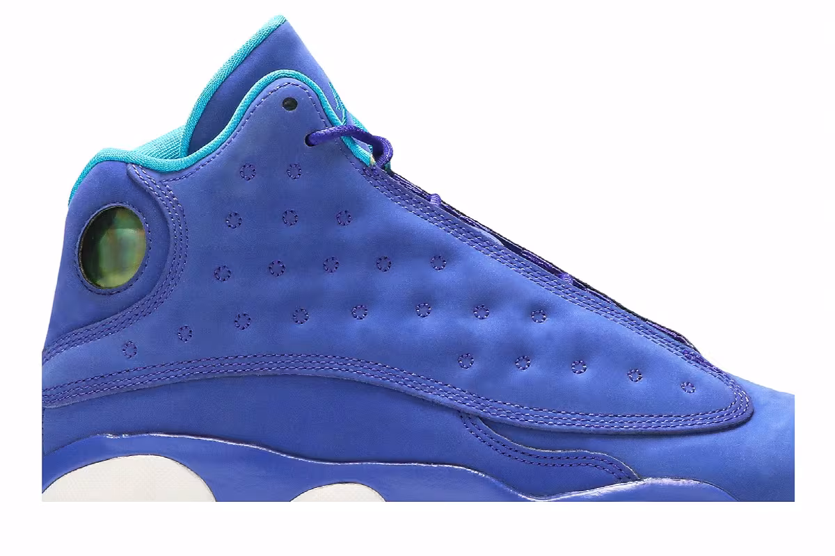Air Jordan 13 GG Hornets, view 3