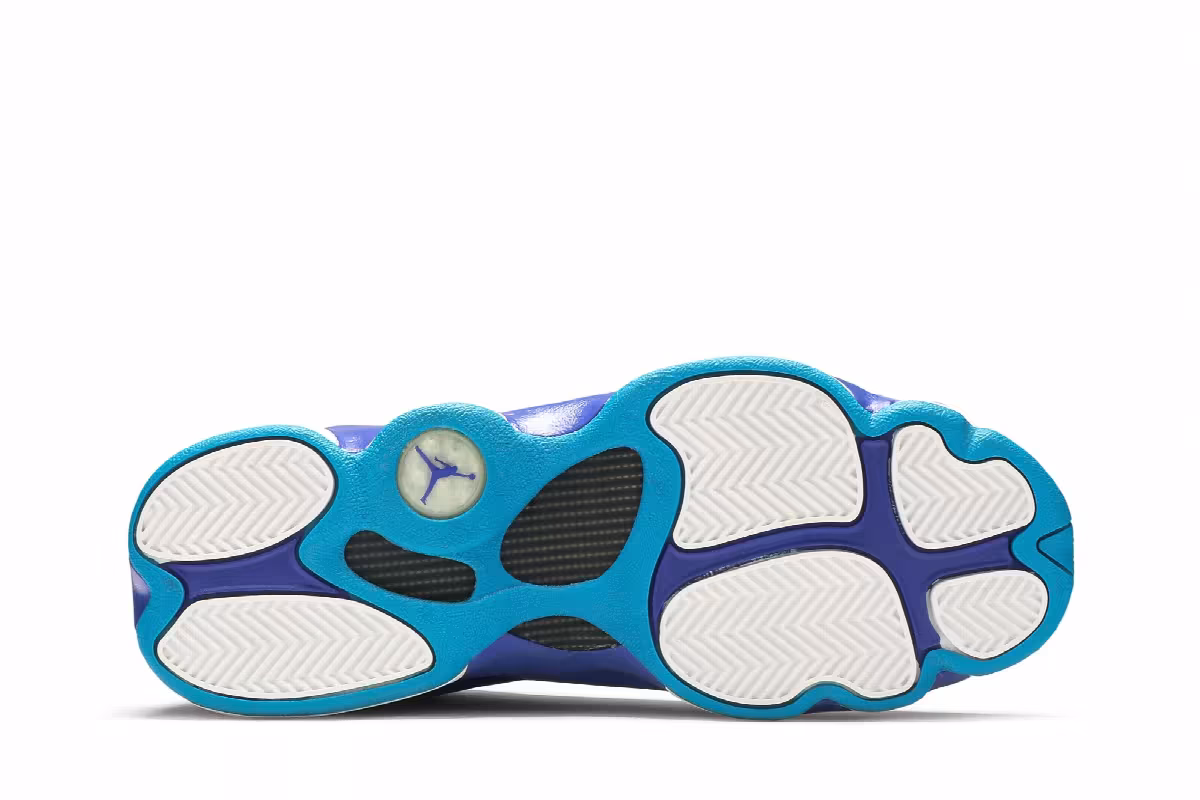 Air Jordan 13 GG Hornets, view 5