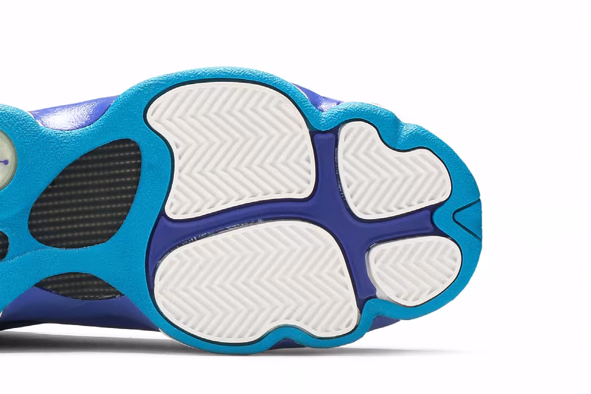 Air Jordan 13 GG Hornets, view 6