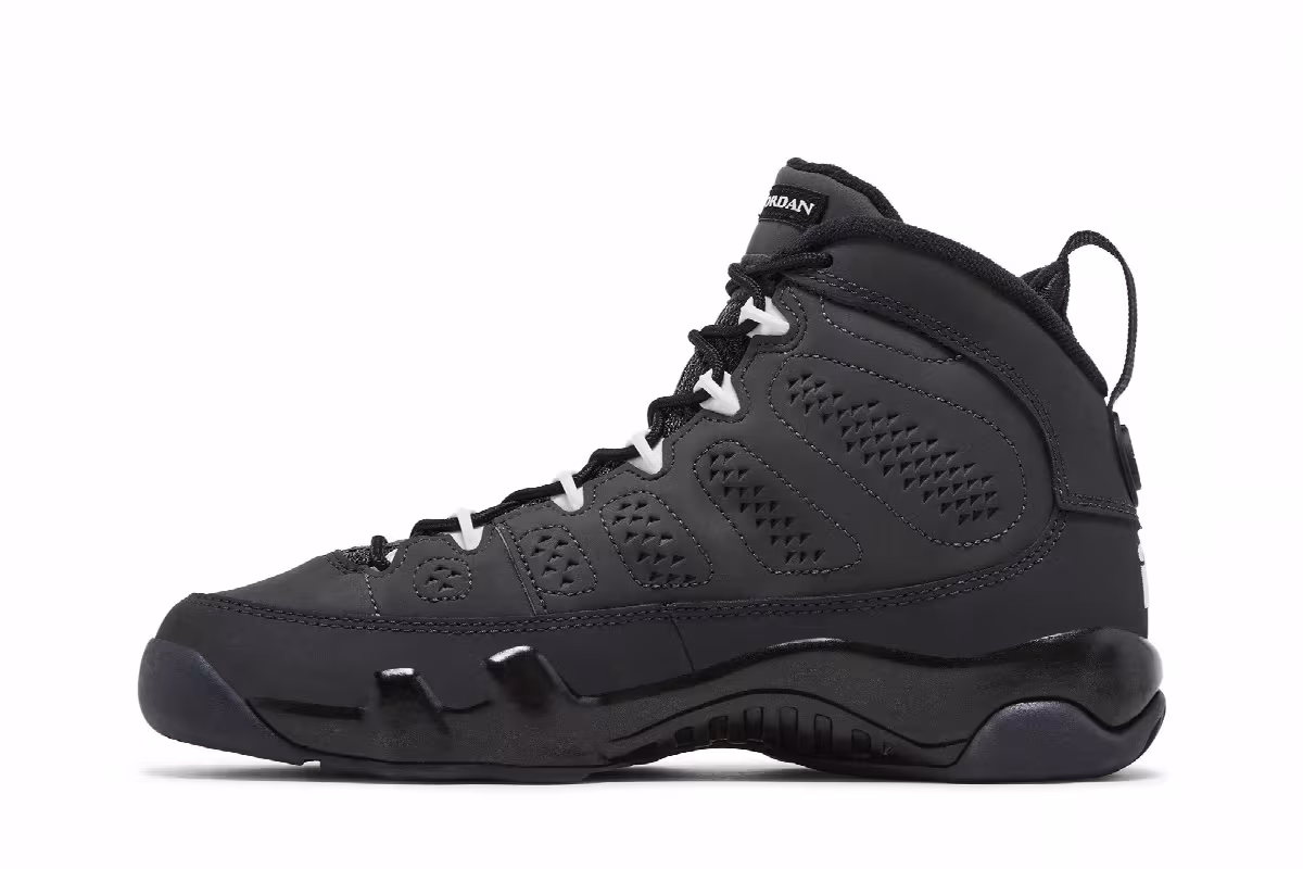 Air Jordan 9 BG Anthracite, view 4