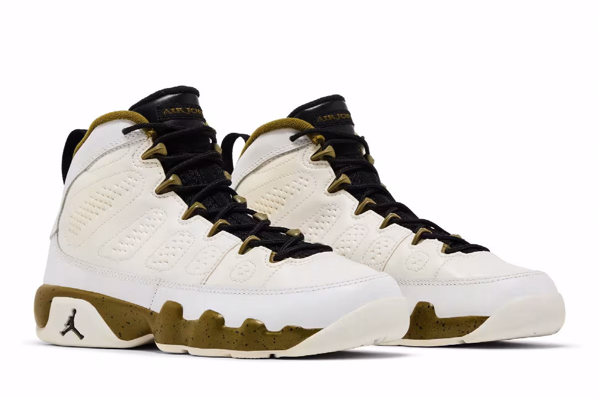 Air Jordan 9 BG Statue, view 9