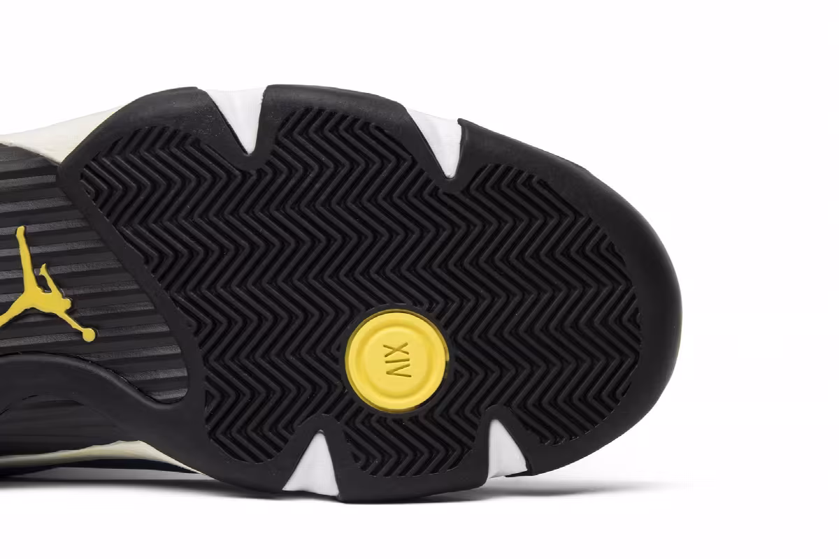 Air Jordan 14 Low Laney 2015, view 6