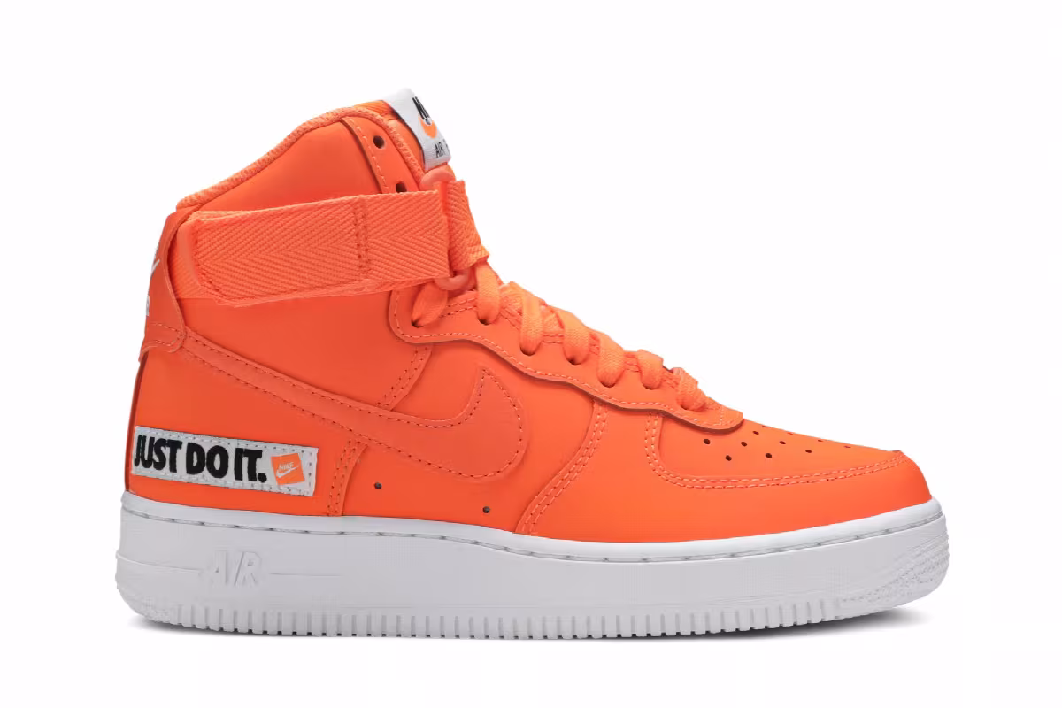 Nike Women's Air Force 1 High Just Do It, view 2