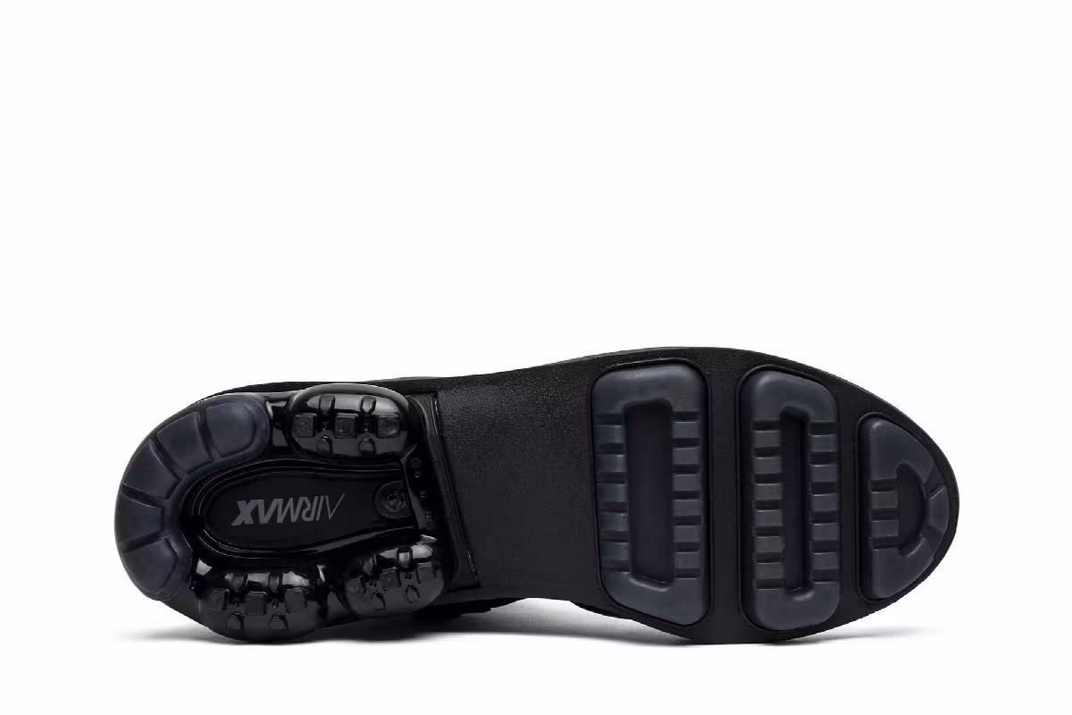 Nike Women's Air VaporMax Light 2 Triple Black, view 5