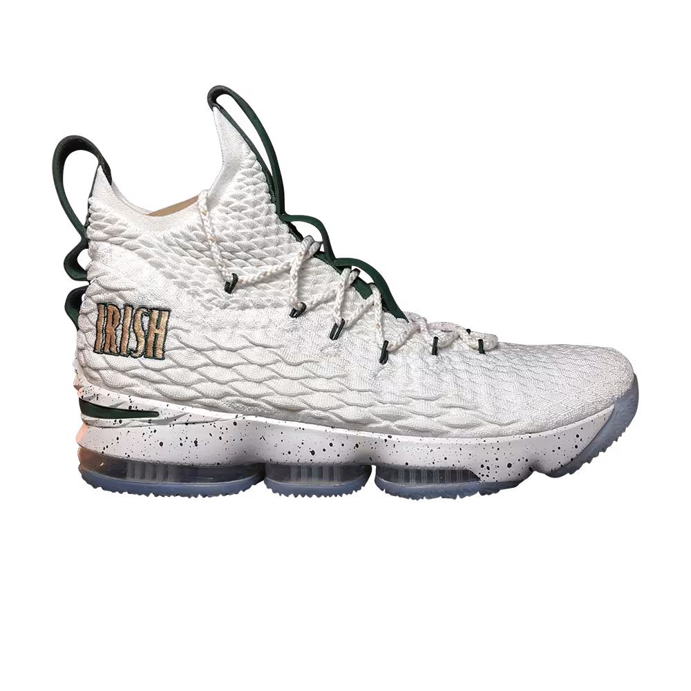 Nike LeBron 15 PE SVSM