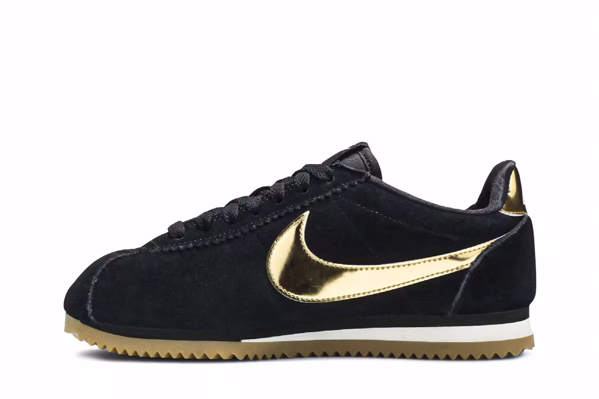 Nike Women's Classic Cortez SE Metallic Gold, view 4