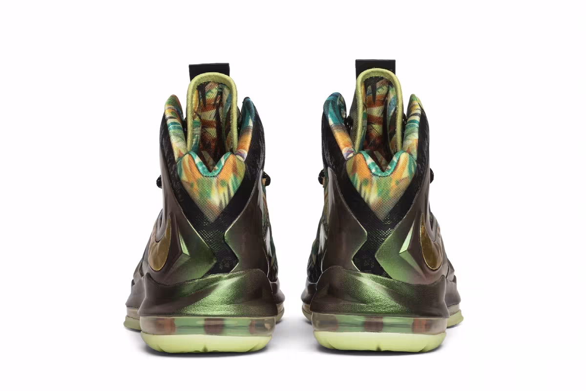 Nike LeBron 10 Reverse Championship Pack, view 7