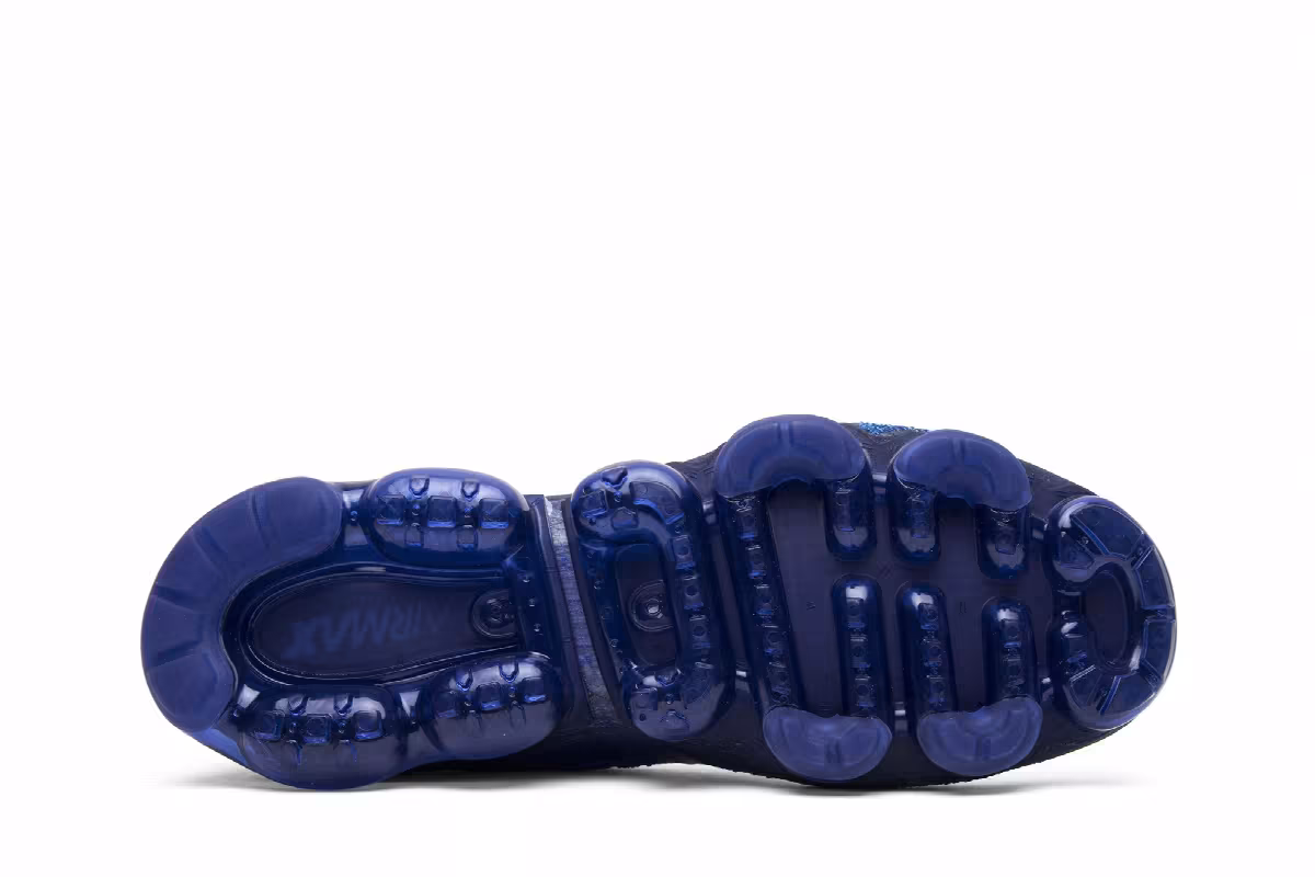 Nike Air VaporMax iD Laceless, view 5