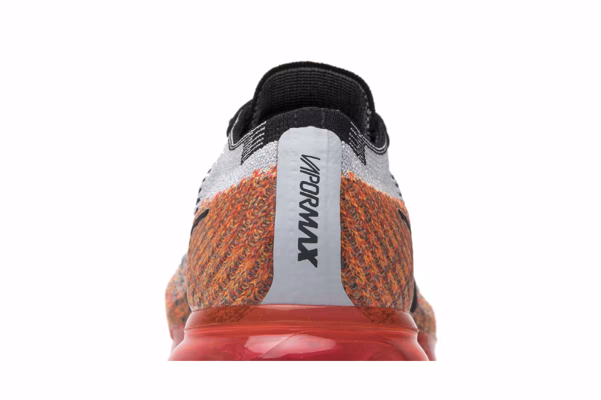 Nike Women's Air VaporMax Zero, view 8