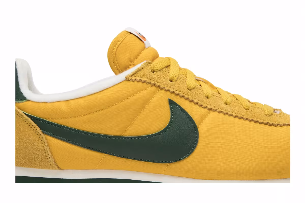 Nike Classic Cortez Nylon Oregon, view 3