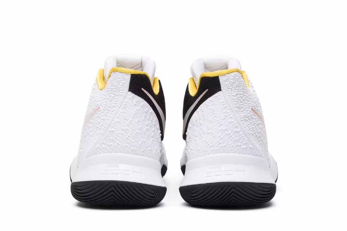 Nike Kyrie 3 N7, view 7