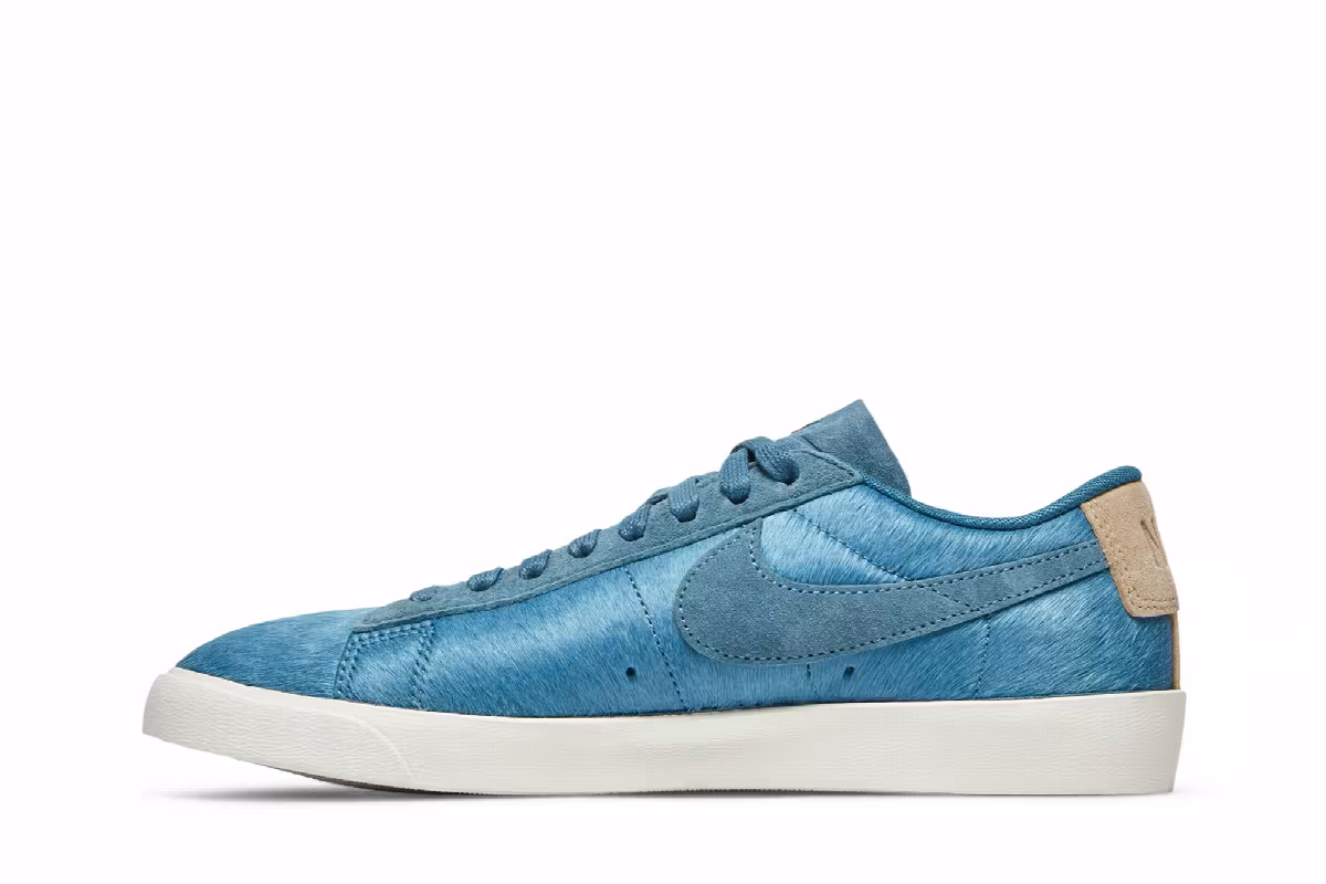 Nike Women's Blazer Low LX Fashion Week, view 4