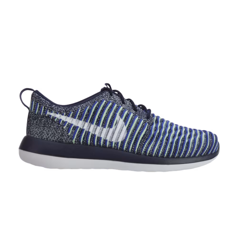 Nike Women's Roshe Two Flyknit College Navy