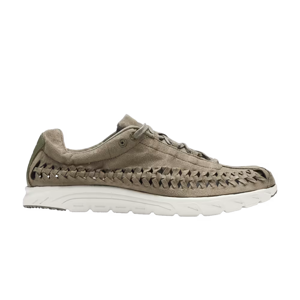 Nike Mayfly Woven Olive