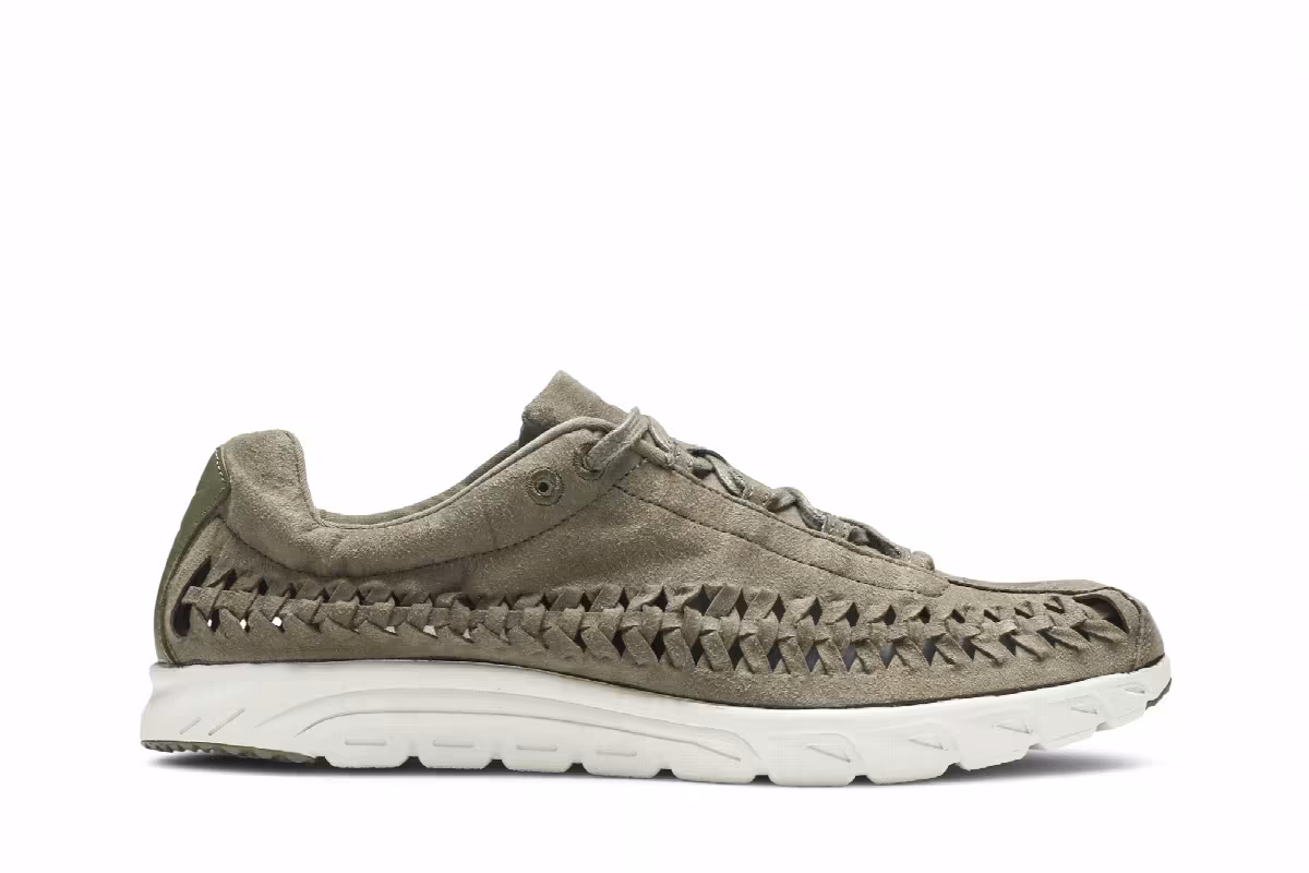 Nike Mayfly Woven Olive, view 2