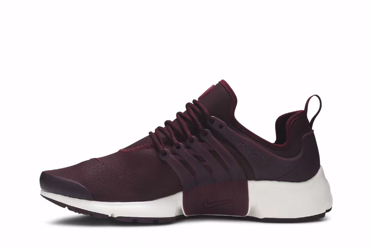 Nike Women's Air Presto Premium Night Maroon, view 4