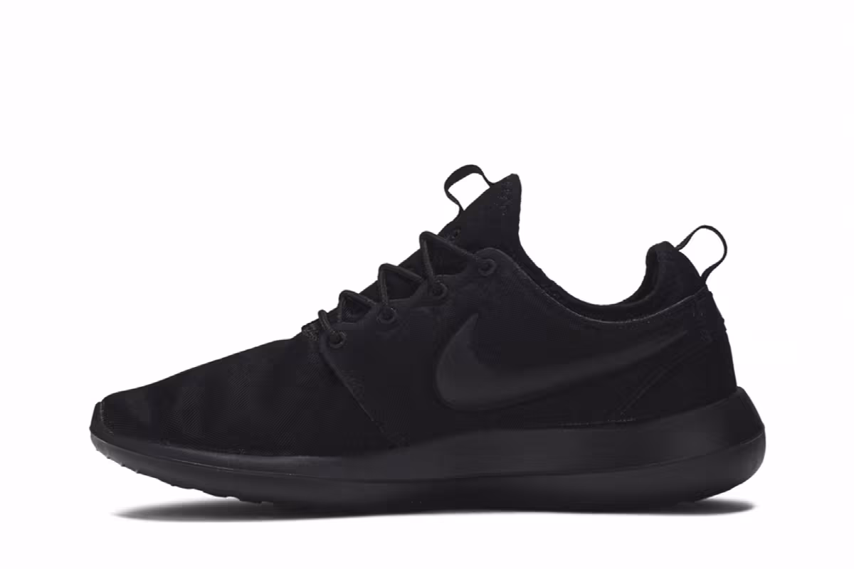 Nike Roshe Two Triple Black, view 4