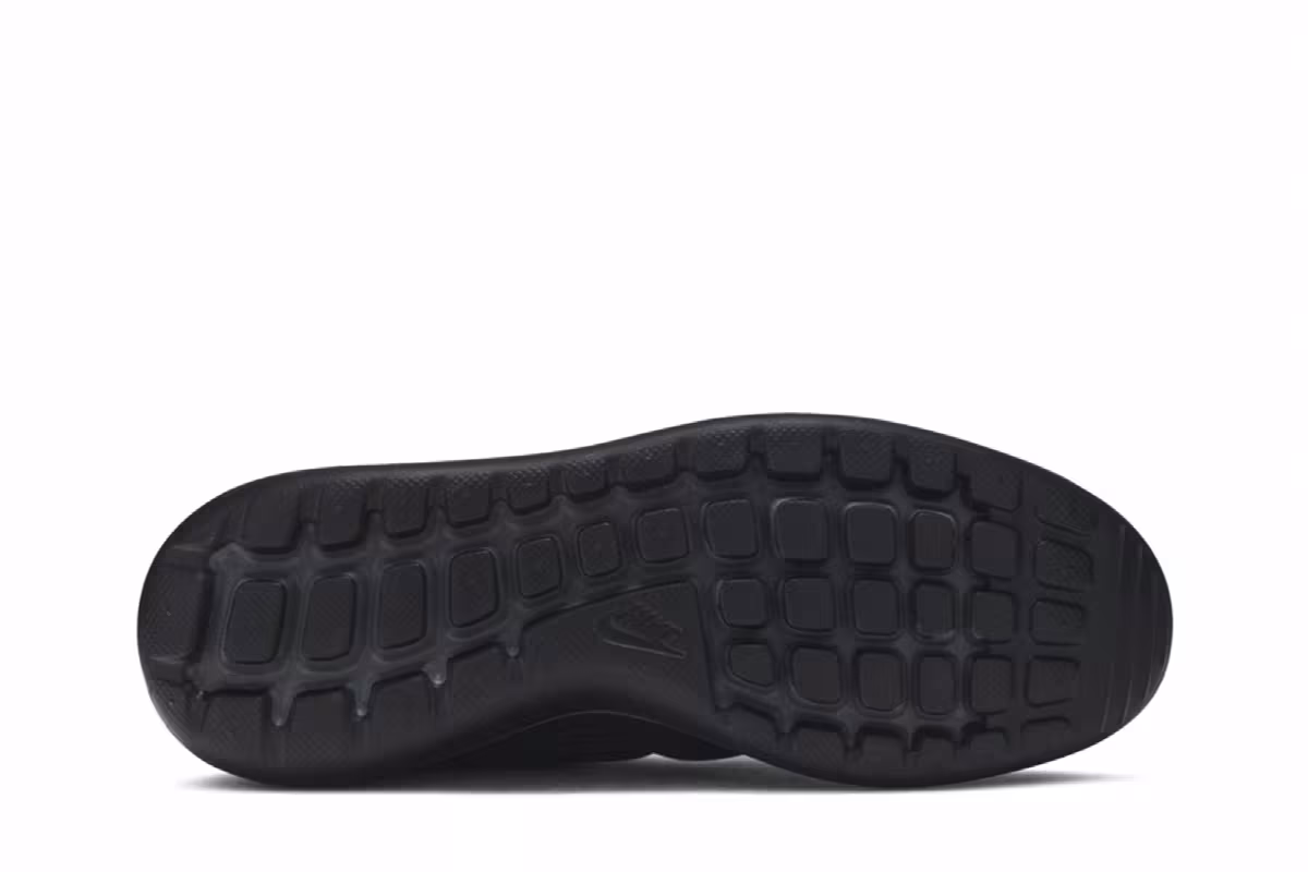 Nike Roshe Two Triple Black, view 5