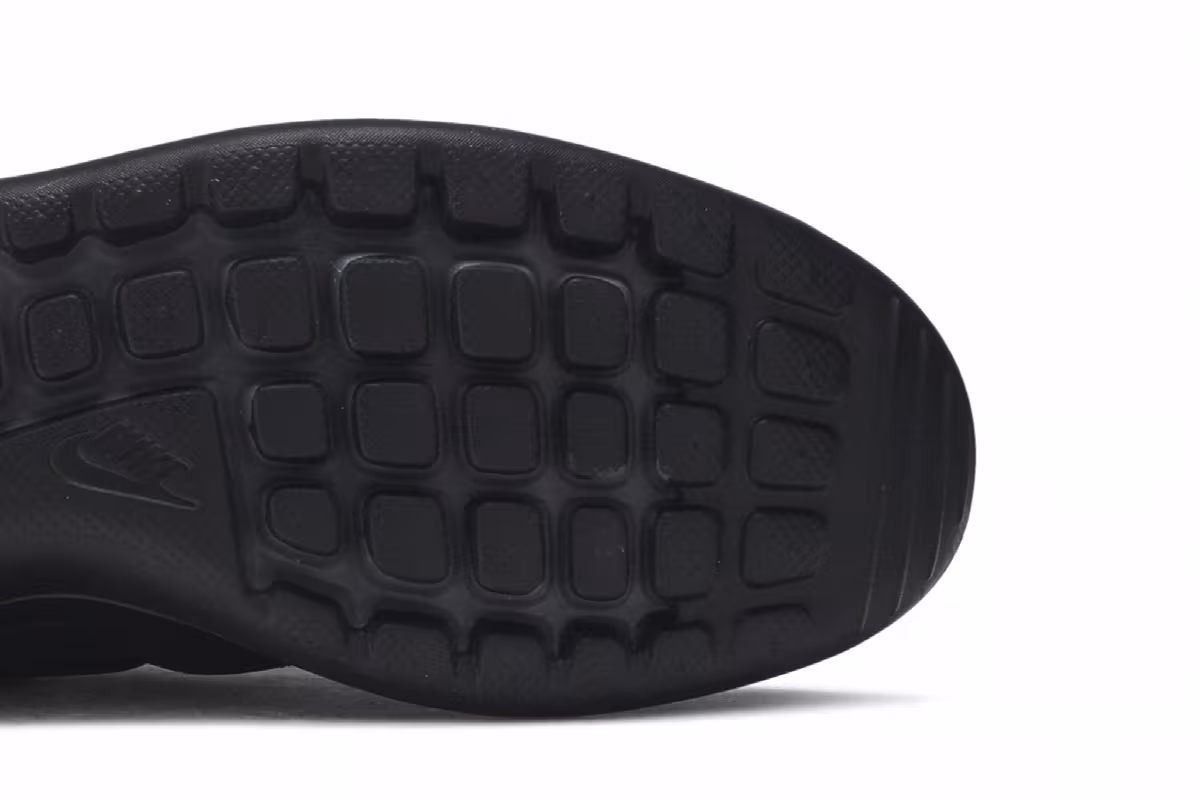 Nike Roshe Two Triple Black, view 6