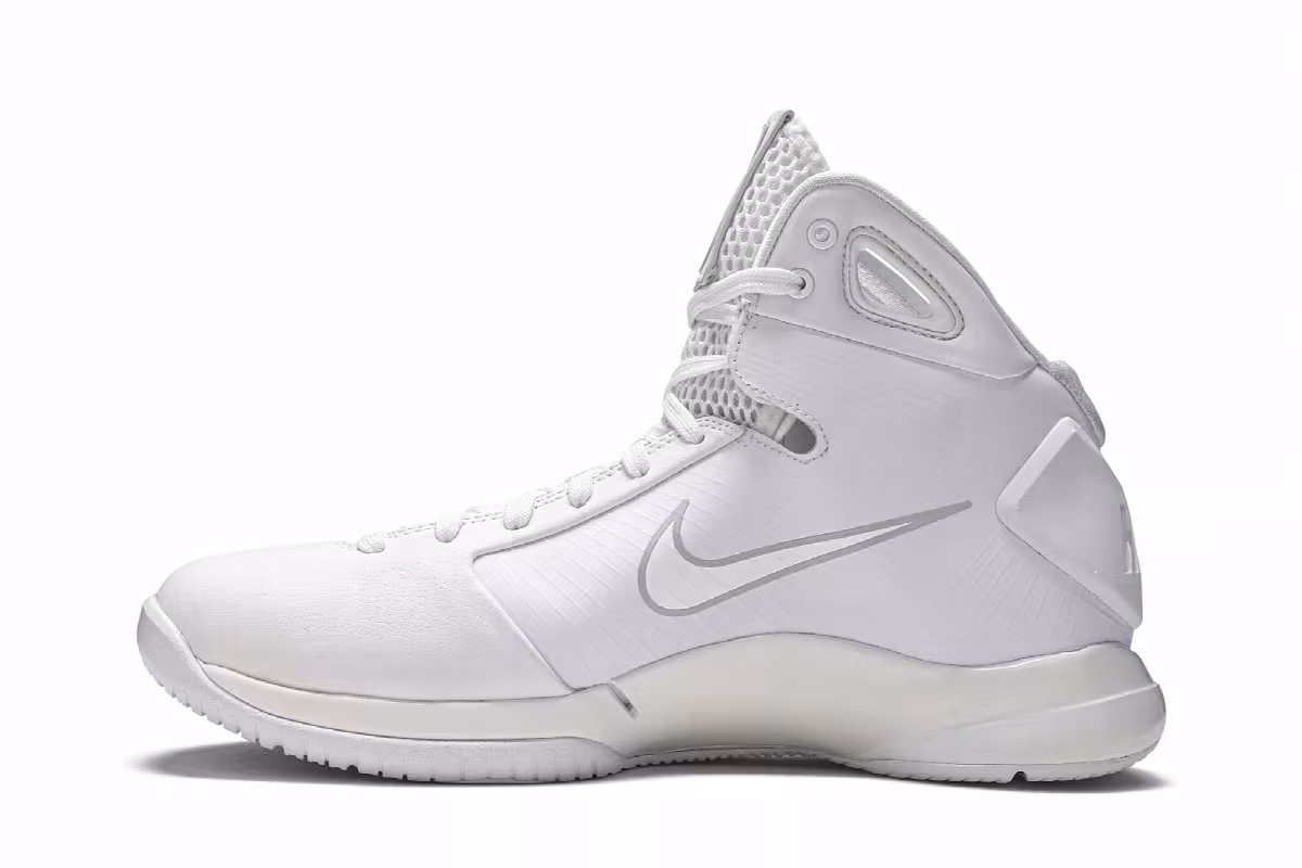 Nike Hyperdunk Triple White, view 4